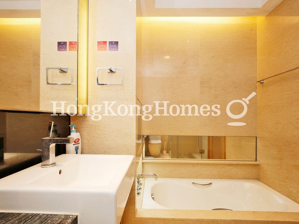 Master Bathroom — The Cullinan I, Tsim Sha Tsui