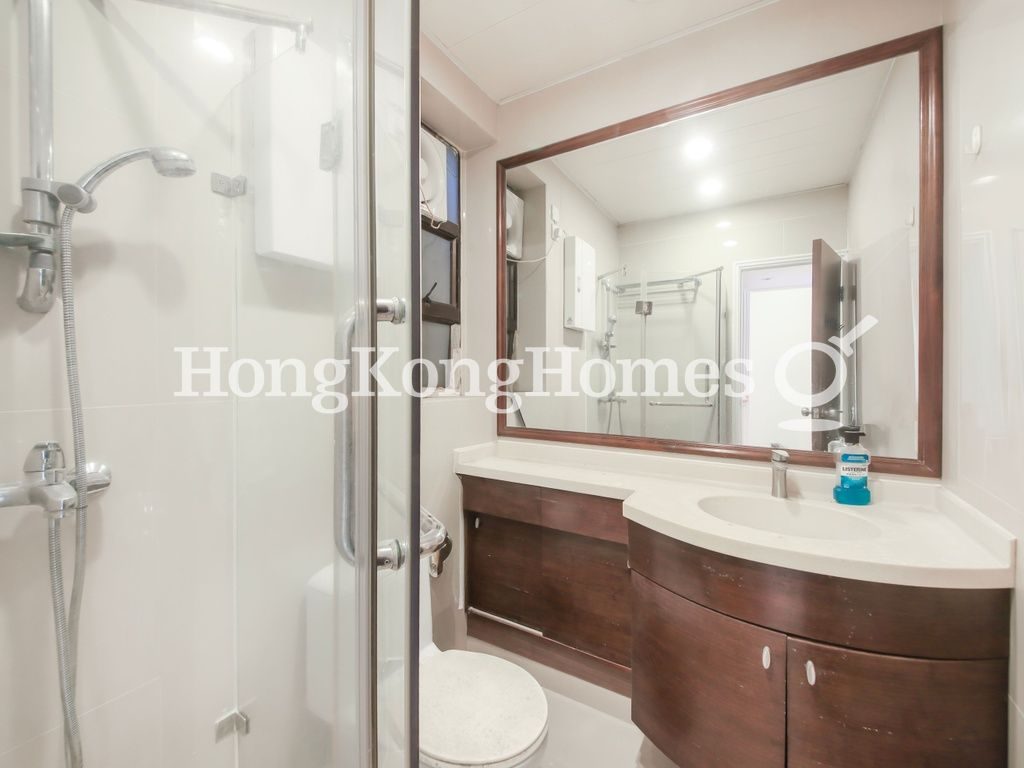 Guest Bathroom — Villa Rocha - Block B, Happy Valley
