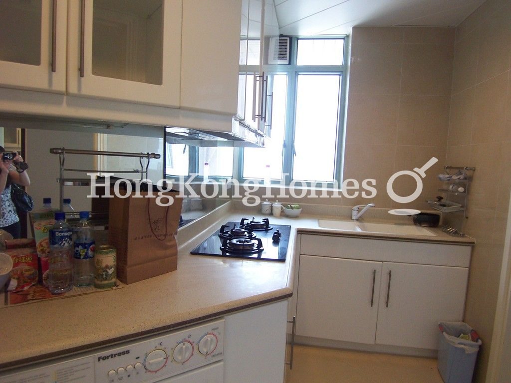 Kitchen — The Victoria Towers - Tower 01, Tsim Sha Tsui