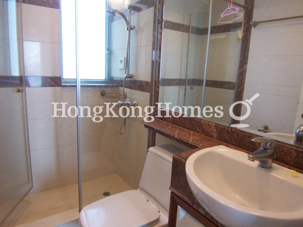 Guest Bathroom — The Victoria Towers - Tower 01, Tsim Sha Tsui