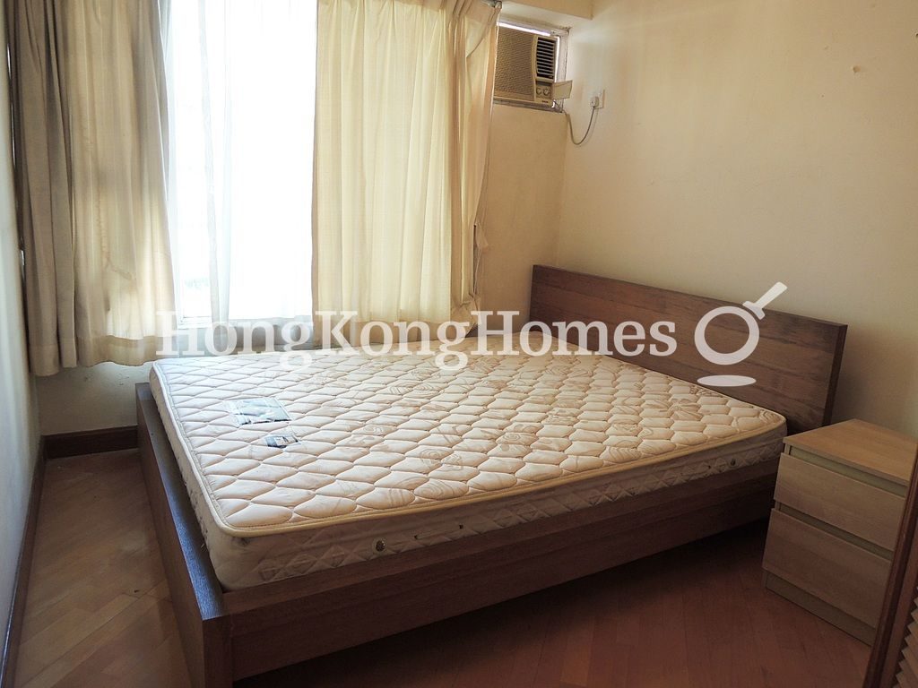 Second Bedroom — Pacific Palisades - Block 12, North Point Hill