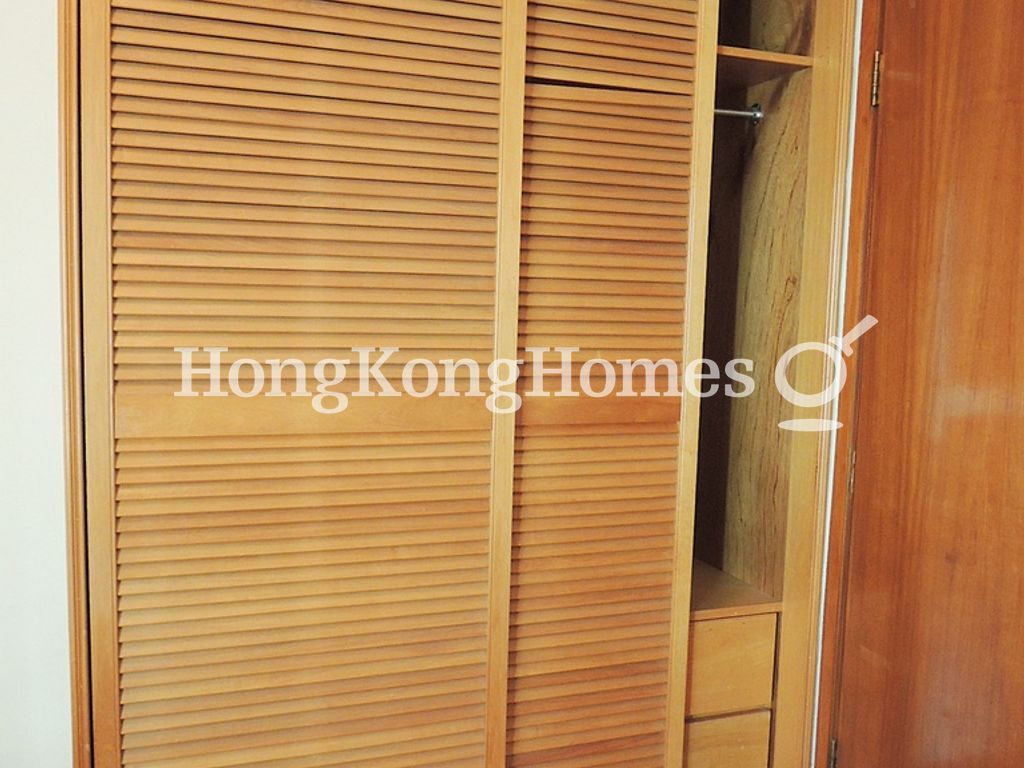 Built-in Wardrobe in Second Bedroom — Pacific Palisades - Block 12, North Point Hill