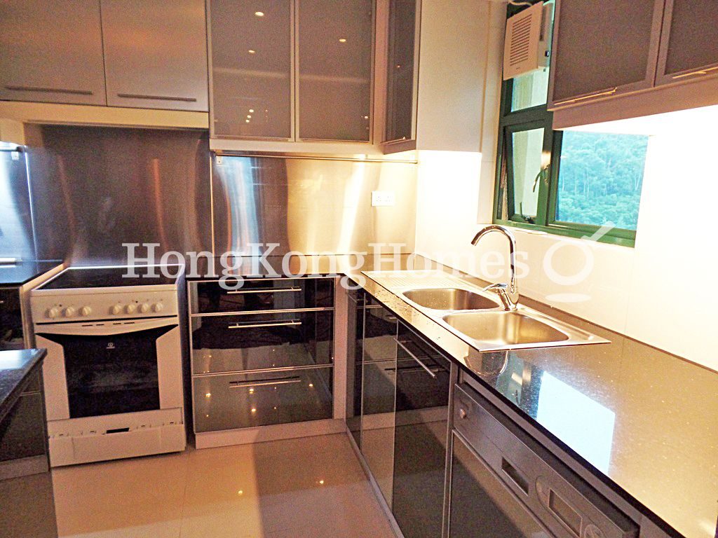 Kitchen — Phase13 - Chianti - Block 01 - The Pavilion, Discovery Bay