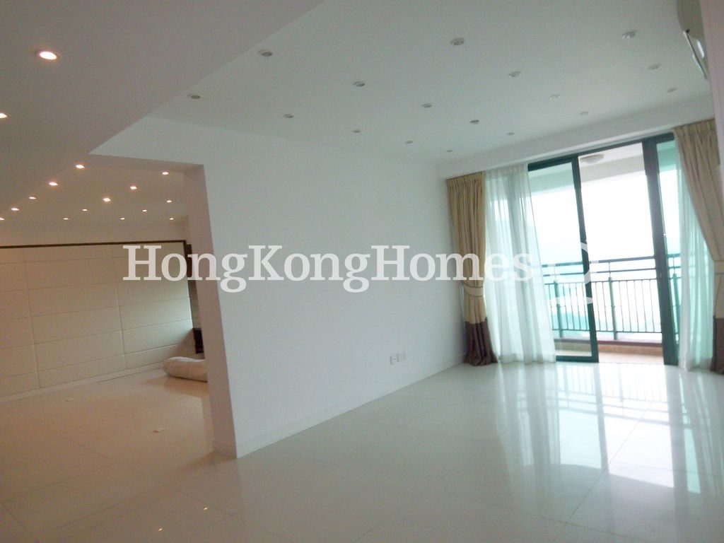 Dining Room — Phase13 - Chianti - Block 01 - The Pavilion, Discovery Bay