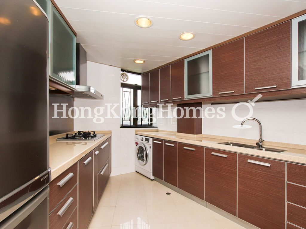 Kitchen — Ronsdale Garden - Block 2, Tai Hang