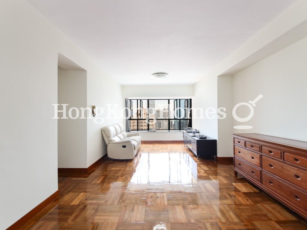Living and Dining Room — The Grand Panorama III, Mid-levels West