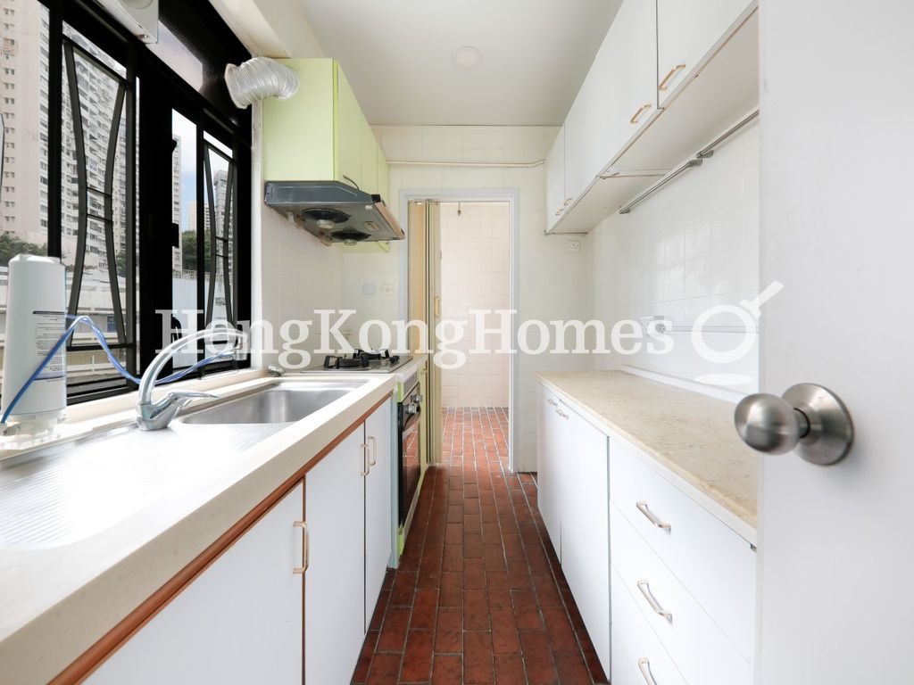 Kitchen — Yukon Heights, Tai Hang