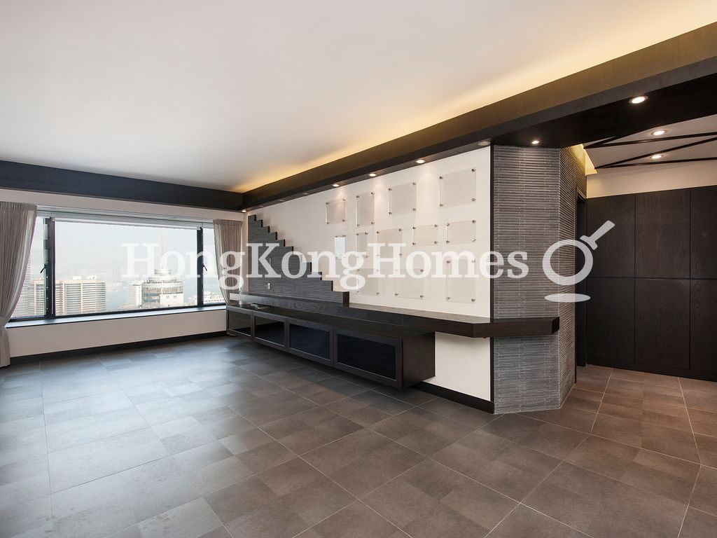 Living and Dining Room — The Grand Panorama III, Mid-levels West