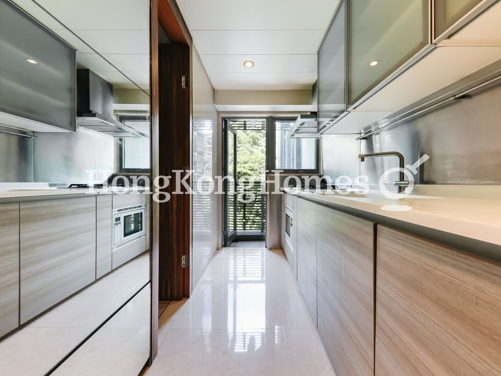 Kitchen — Serenade - Tower 1, Tai Hang