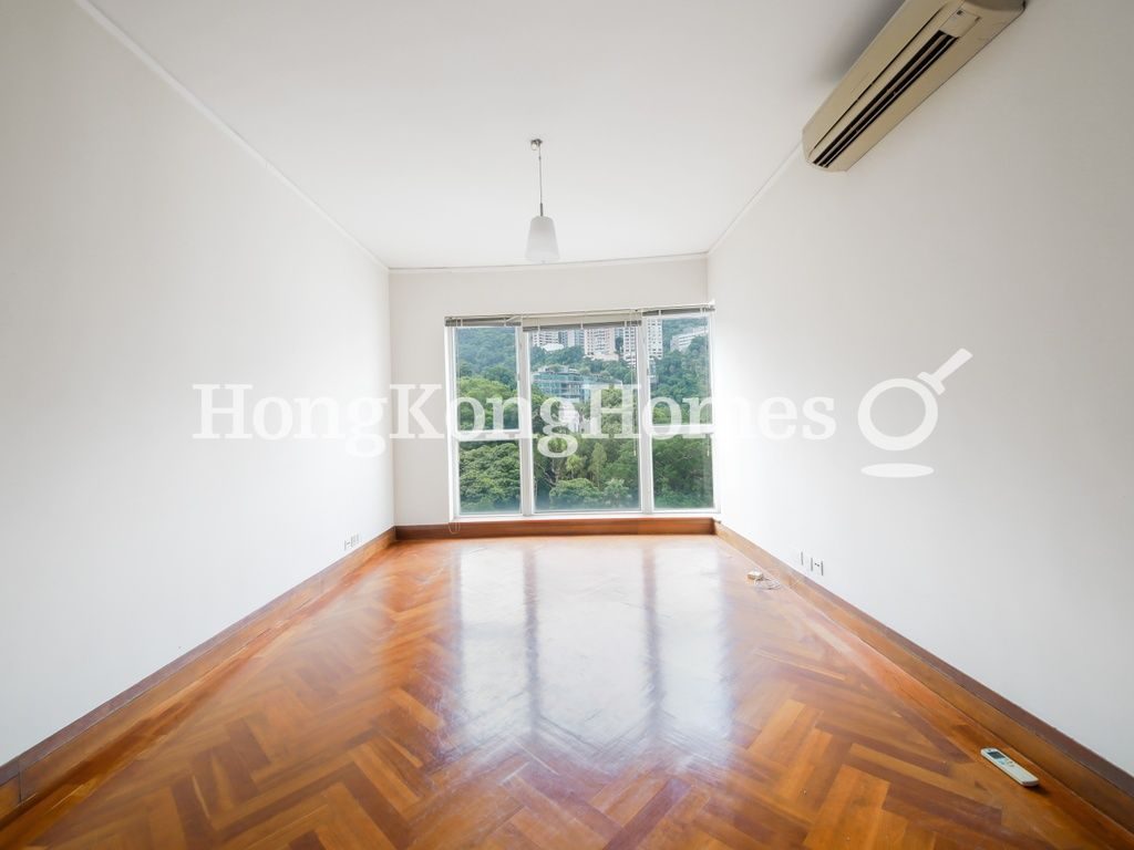 Living and Dining Room — Starcrest - Tower 1, Wan Chai