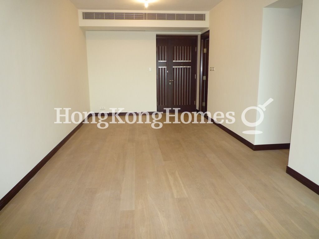 Living and Dining Room — The Legend - Block 05, Jardine's Lookout
