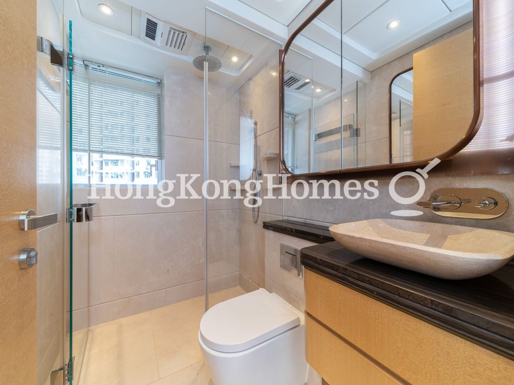 Guest Bathroom — Cadogan, Western / Kennedy Town