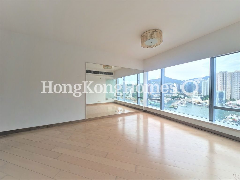 Living and Dining Room — Larvotto - Block 9, Ap Lei Chau