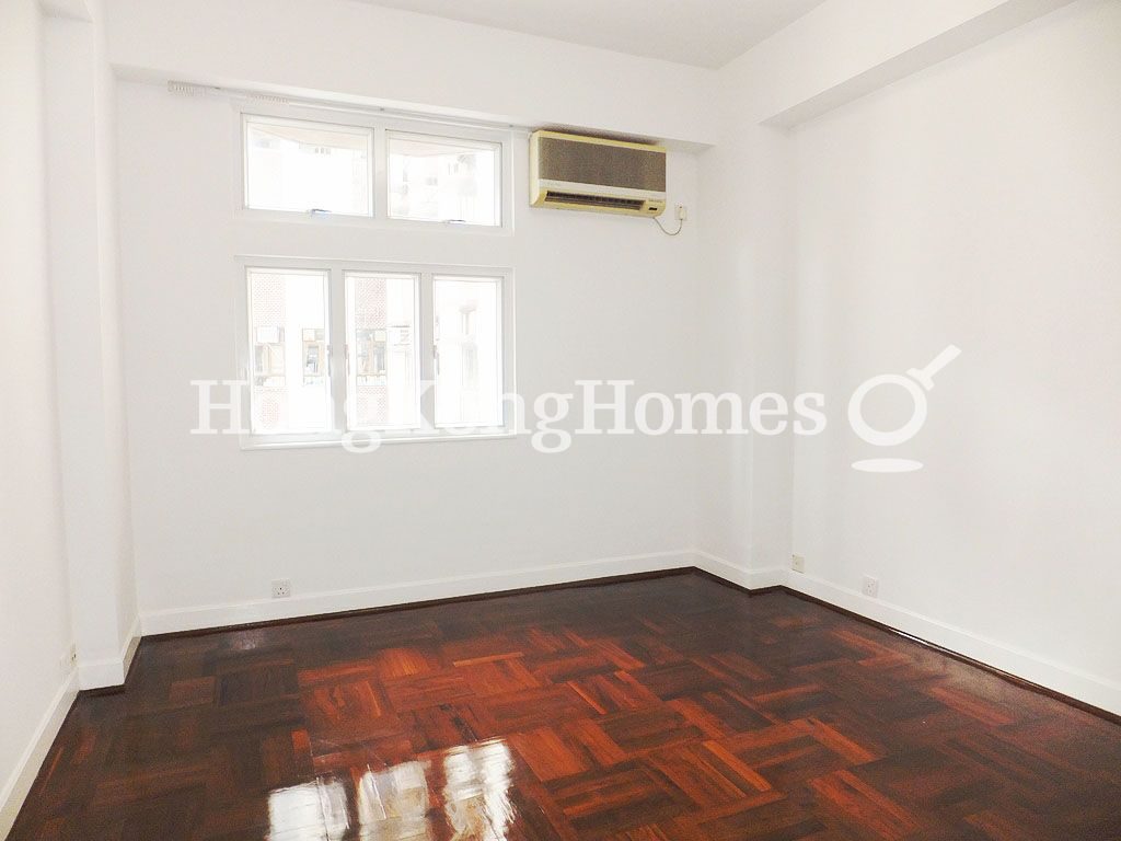 Third Bedroom — Fulham Garden Blk E-F, Pokfulam