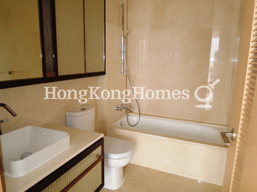 Guest Bathroom — Kadoorie Hill，何文田窩打老道