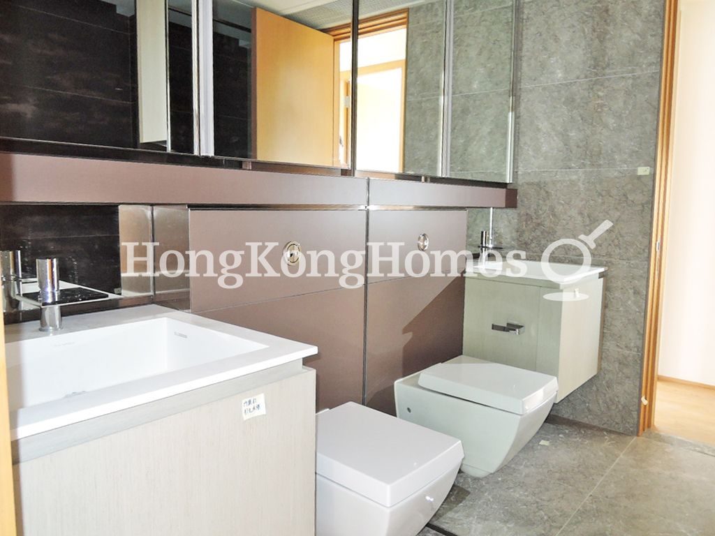 Guest Bathroom — 殷然，西半山
