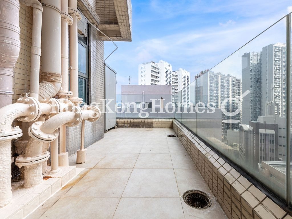 Terrace off Kitchen — Sky Horizon - Block 01, North Point Hill