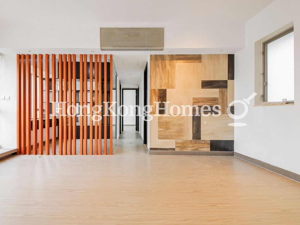 Living and Dining Room — Island Crest - Tower 1, Sai Ying Pun
