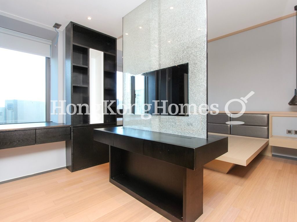 Master Bedroom — Arezzo, Mid-levels West
