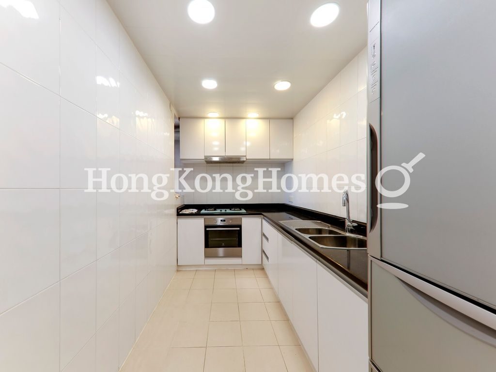 Kitchen — Splendour Villa, Repulse Bay