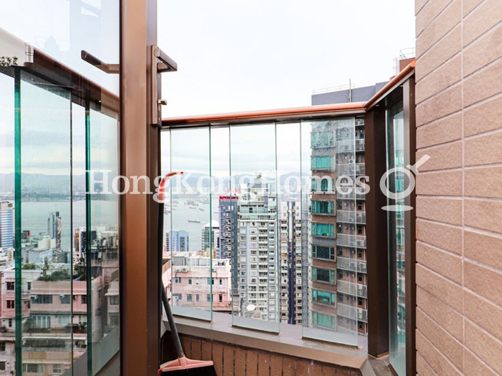 Balcony Off Kitchen — 殷然，西半山