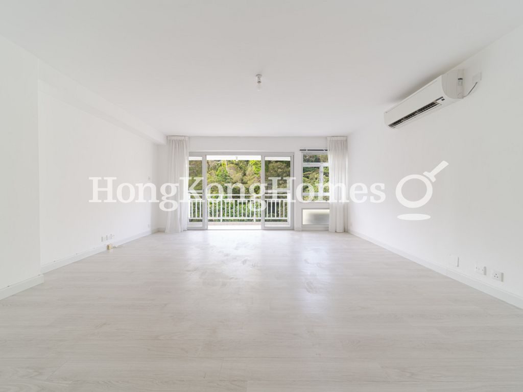 Living and Dining Room — Unicorn Garden - Block K-L, Shouson Hill