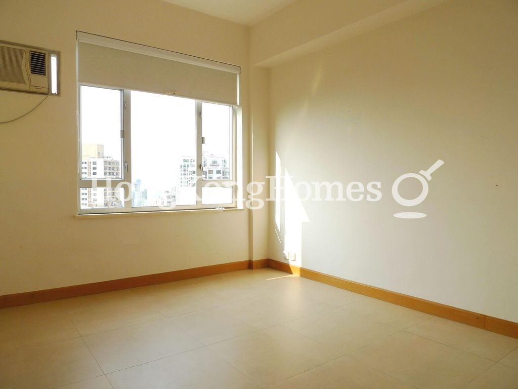 Third Bedroom — Skyline Mansion - Block 01, Mid-levels West