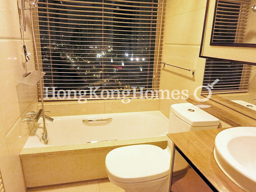 Second Ensuite Bathroom — 君匯港 - 第01座，大角咀