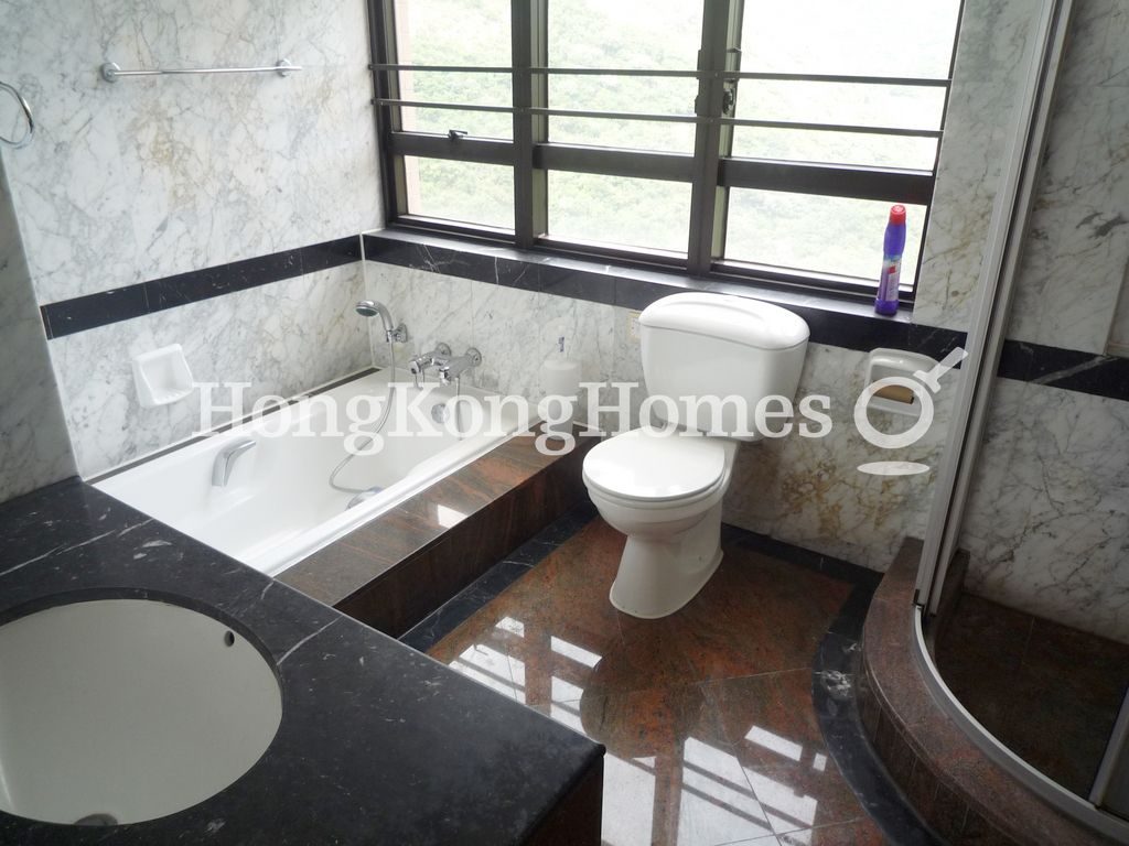 Guest Bathroom — Pacific View - Block 02, Tai Tam