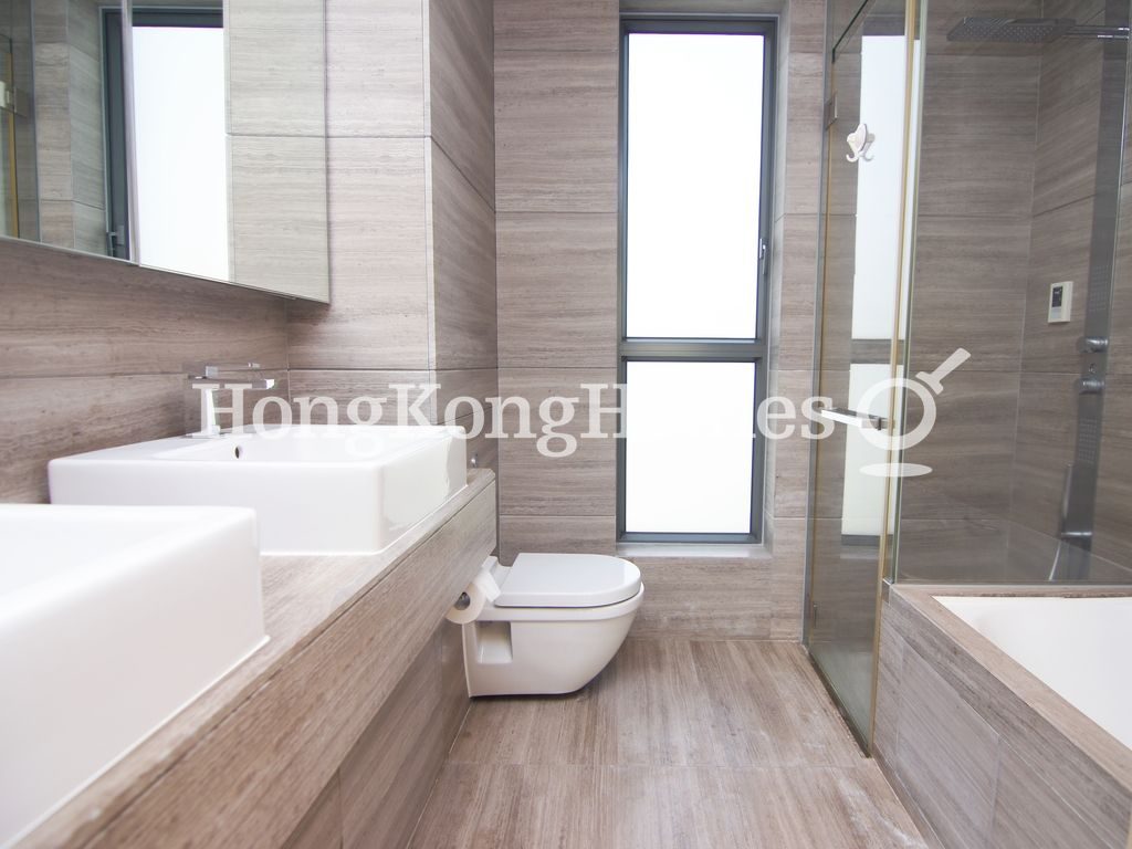 Master Bathroom — Broadwood Twelve, Happy Valley