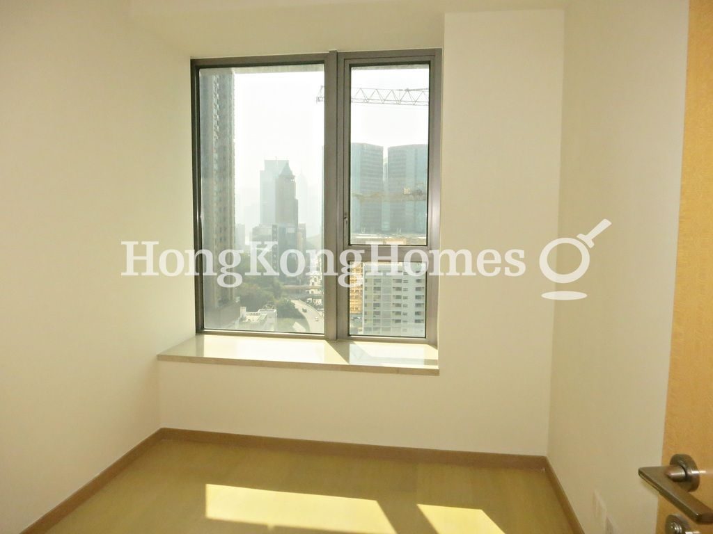 Third Bedroom — Grand Austin - Tower 1, Tsim Sha Tsui