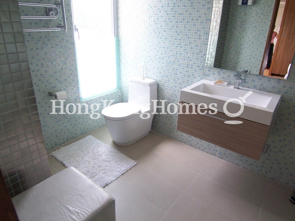 Guest Bathroom — The Redhill Peninsula - Block 04, Tai Tam