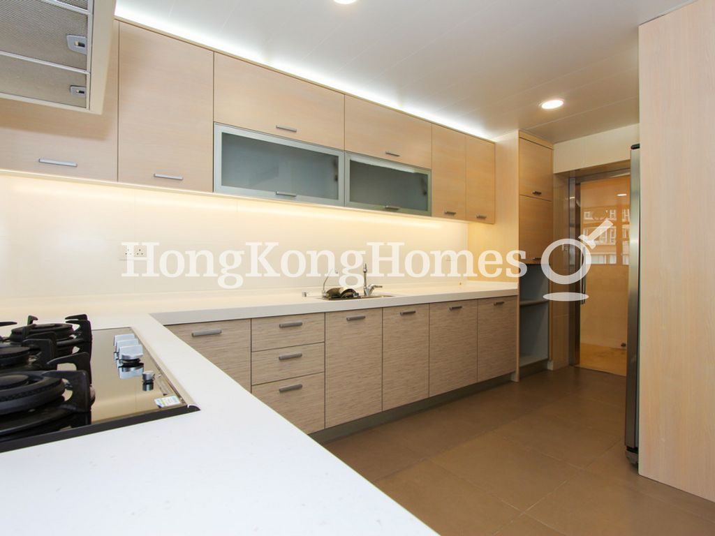 Kitchen — Clovelly Court - Block 02, Mid-levels Central