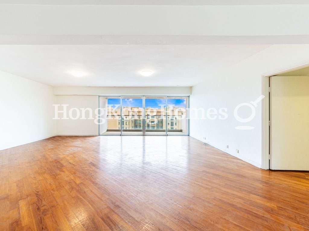 Living and Dining Room — Hamilton Court, Mid-levels West