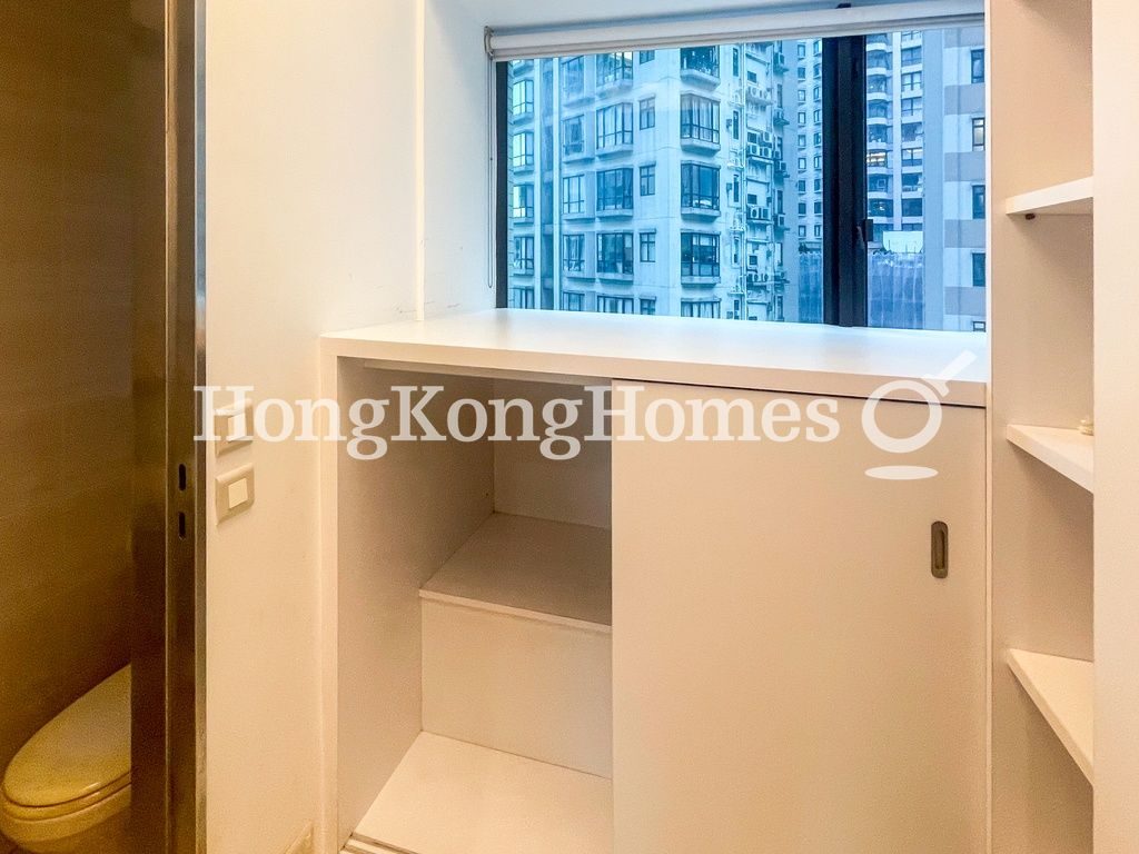 Maid's Room with Washroom — MacDonnell Road, 11, Mid-levels Central