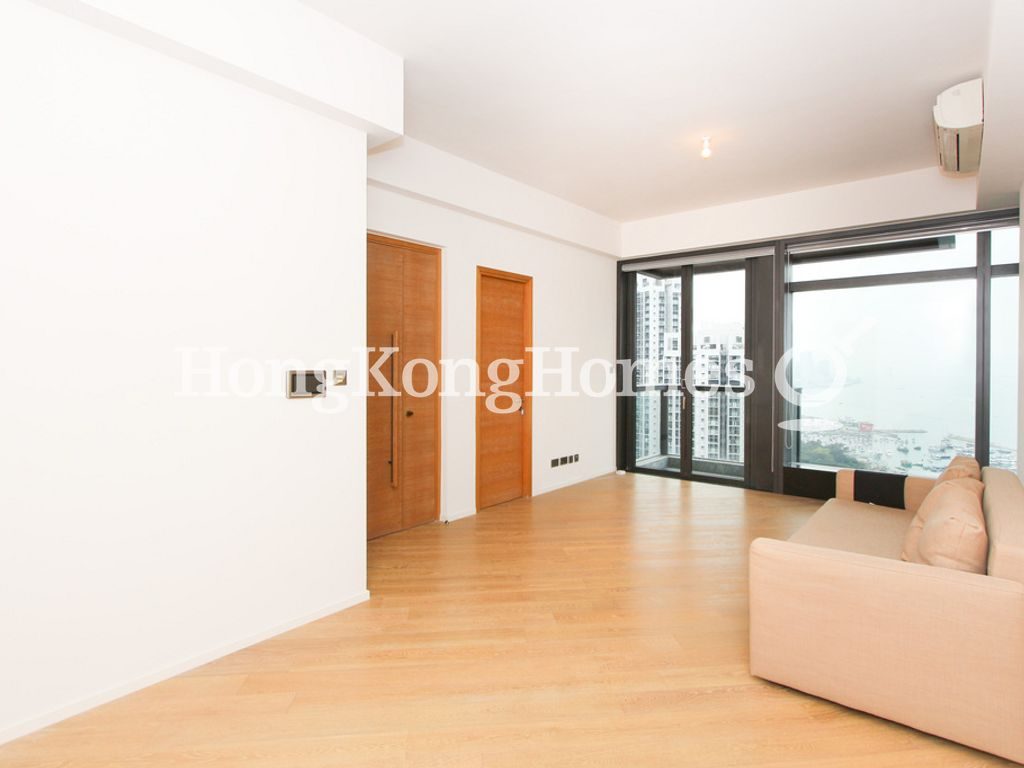 Living and Dining Room — The Pavilia Hill, North Point