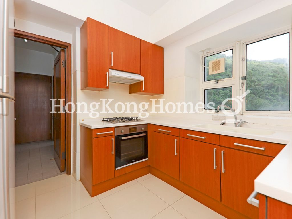 Kitchen — The Repulse Bay - Taggart, Repulse Bay