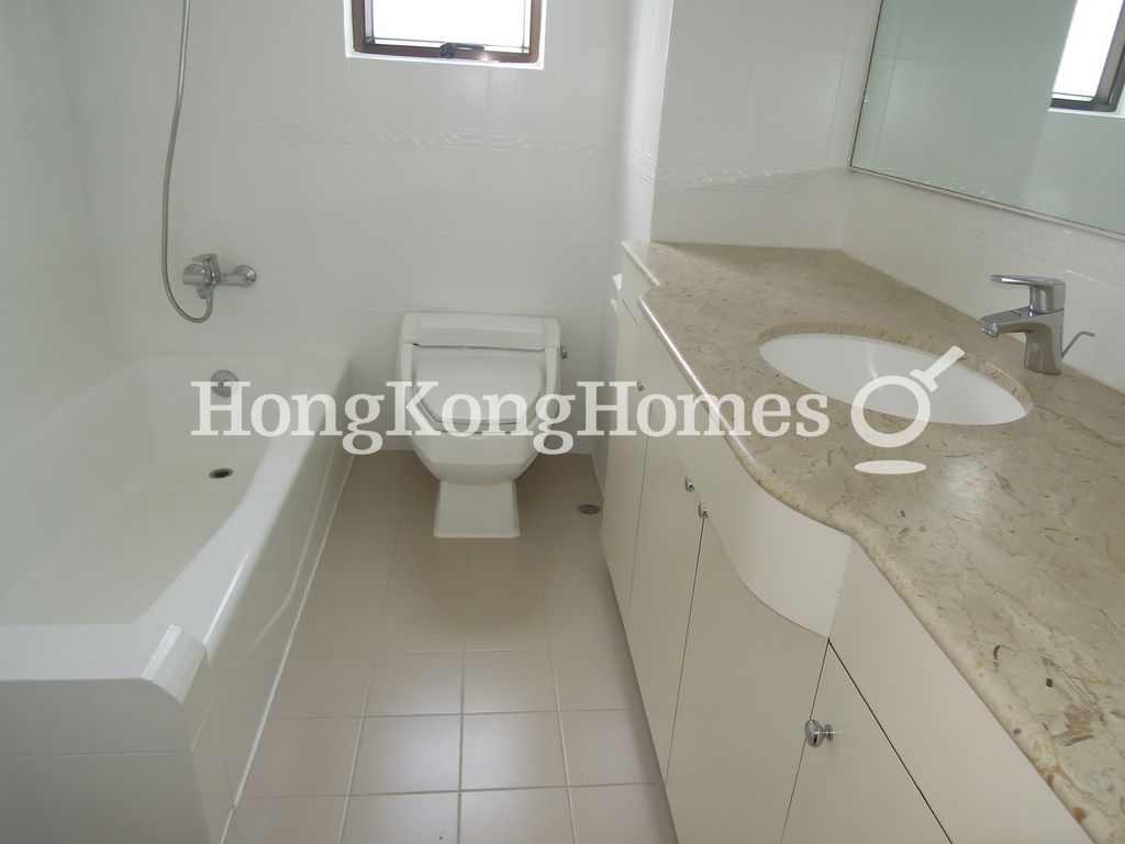 Guest Bathroom — South Bay Villas - Block D, Repulse Bay