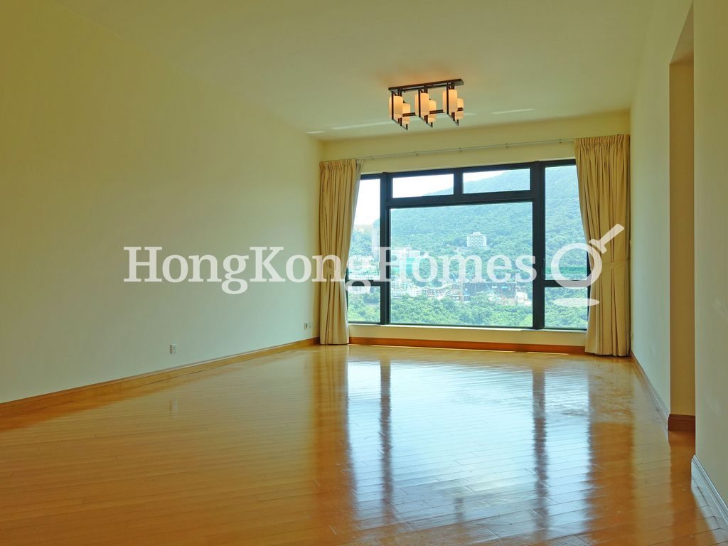 Living and Dining Room — The Leighton Hill - Block 08, Happy Valley
