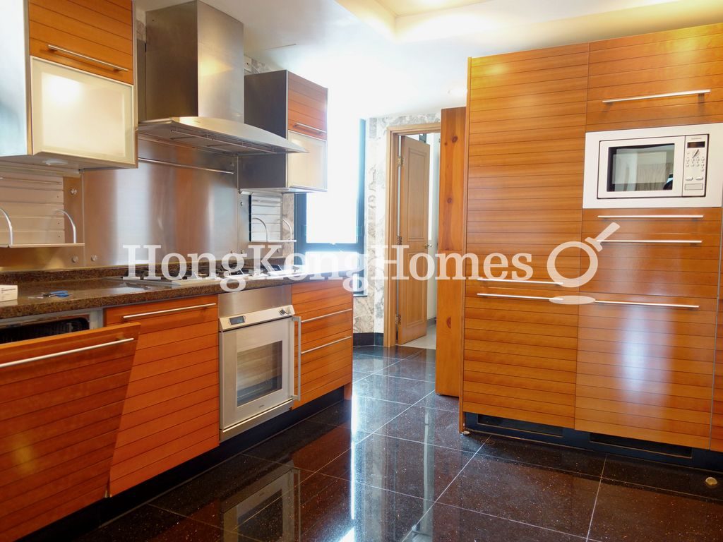 Kitchen — The Leighton Hill - Block 08, Happy Valley