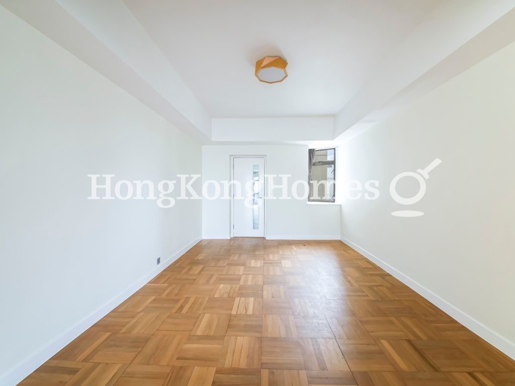 Living and Dining Room — Bamboo Grove - Block 78, Mid-levels East