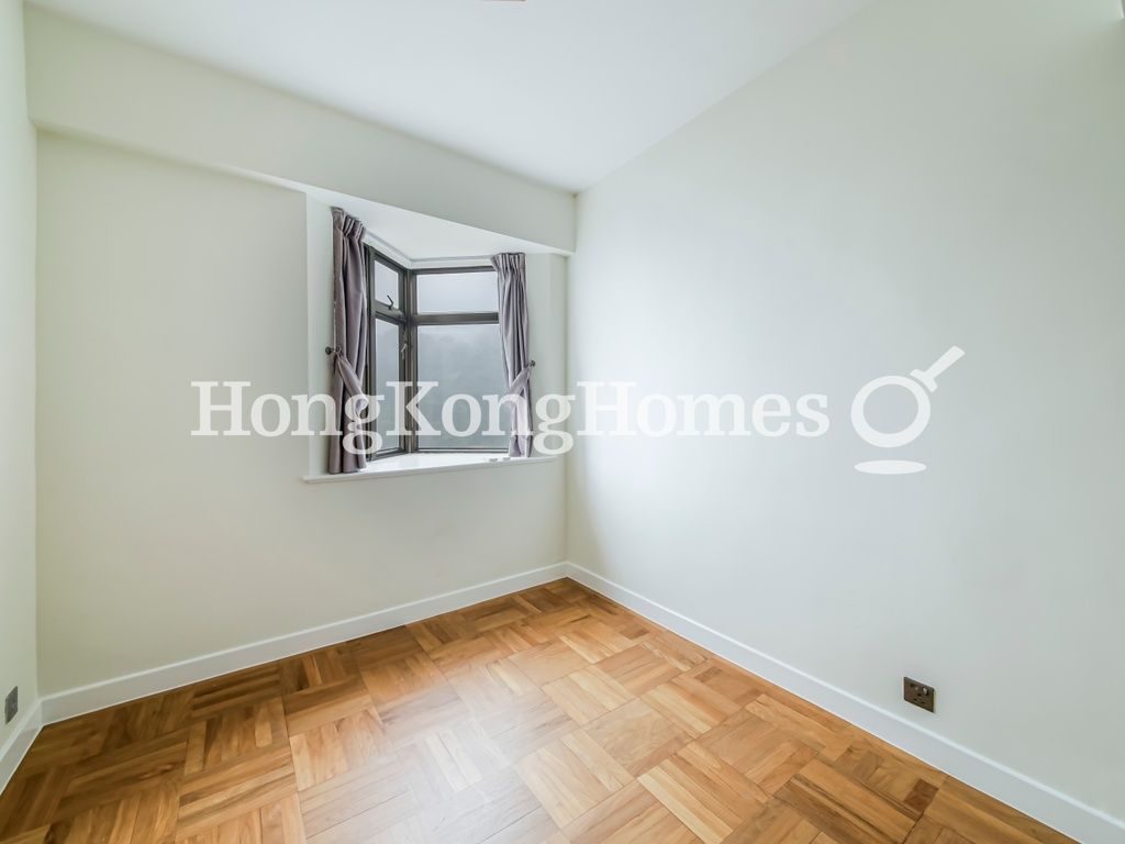 Third Bedroom — Bamboo Grove - Block 78, Mid-levels East