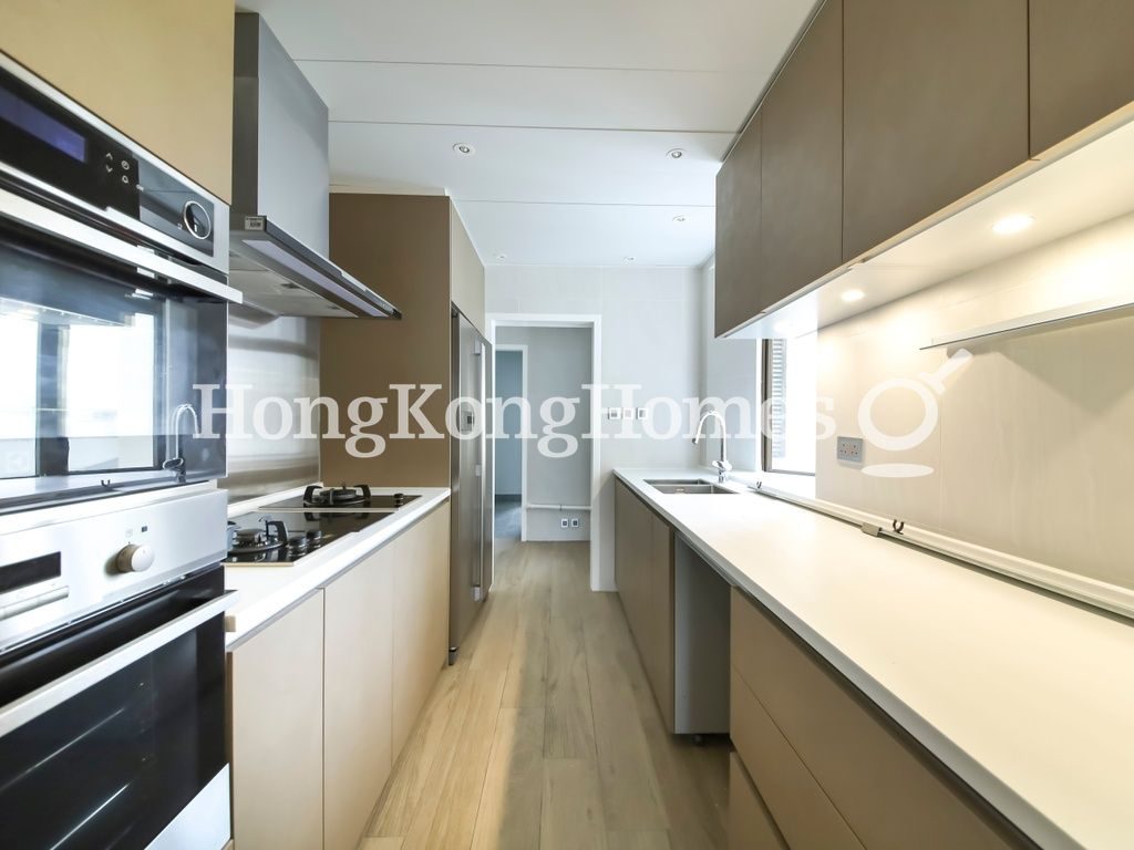 Kitchen — Bamboo Grove - Block 78, Mid-levels East