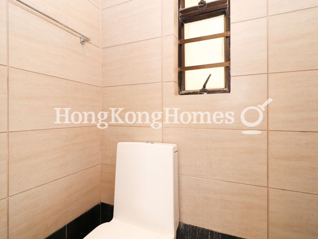 Guest Powder Room — 慧明苑 - 第02座，西半山