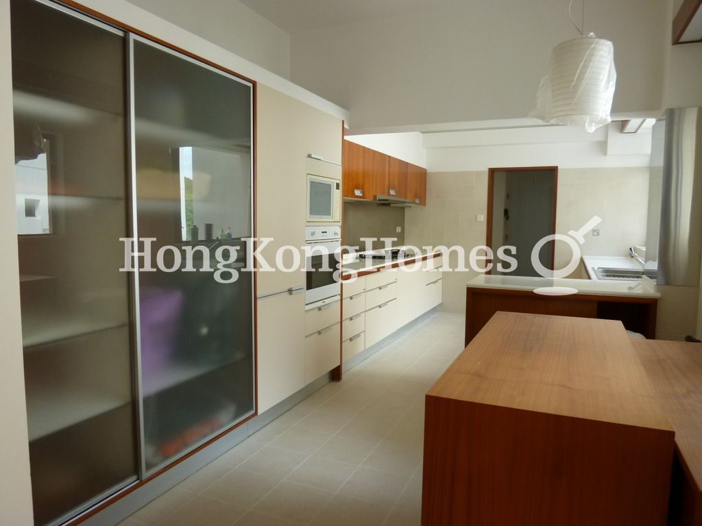 Kitchen — Carolina Garden - Block C, The Peak