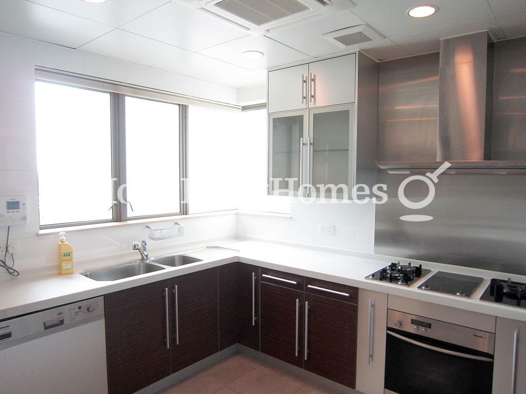 Kitchen — Mount Kellett Road, 74, The Peak