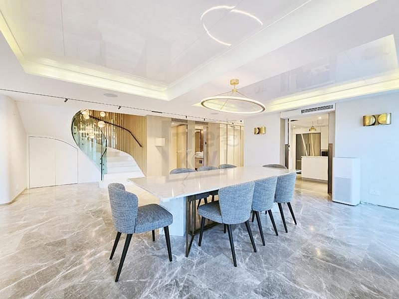 photo 6 — 56 Repulse Bay Road, Repulse Bay