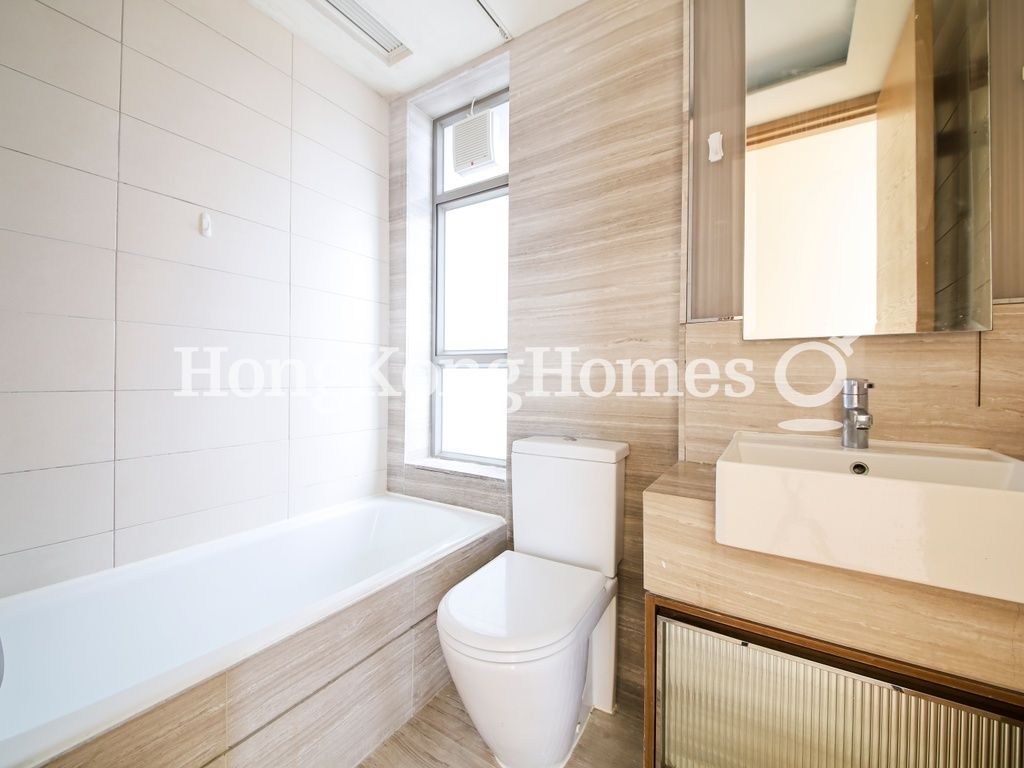 Master Bathroom — 縉城峰-第2座，西營盤