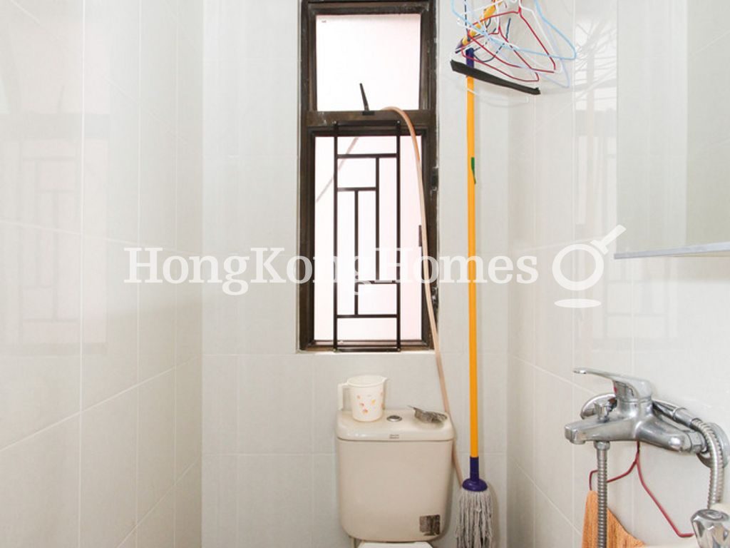 Maid's Washroom — 金麗閣，西半山