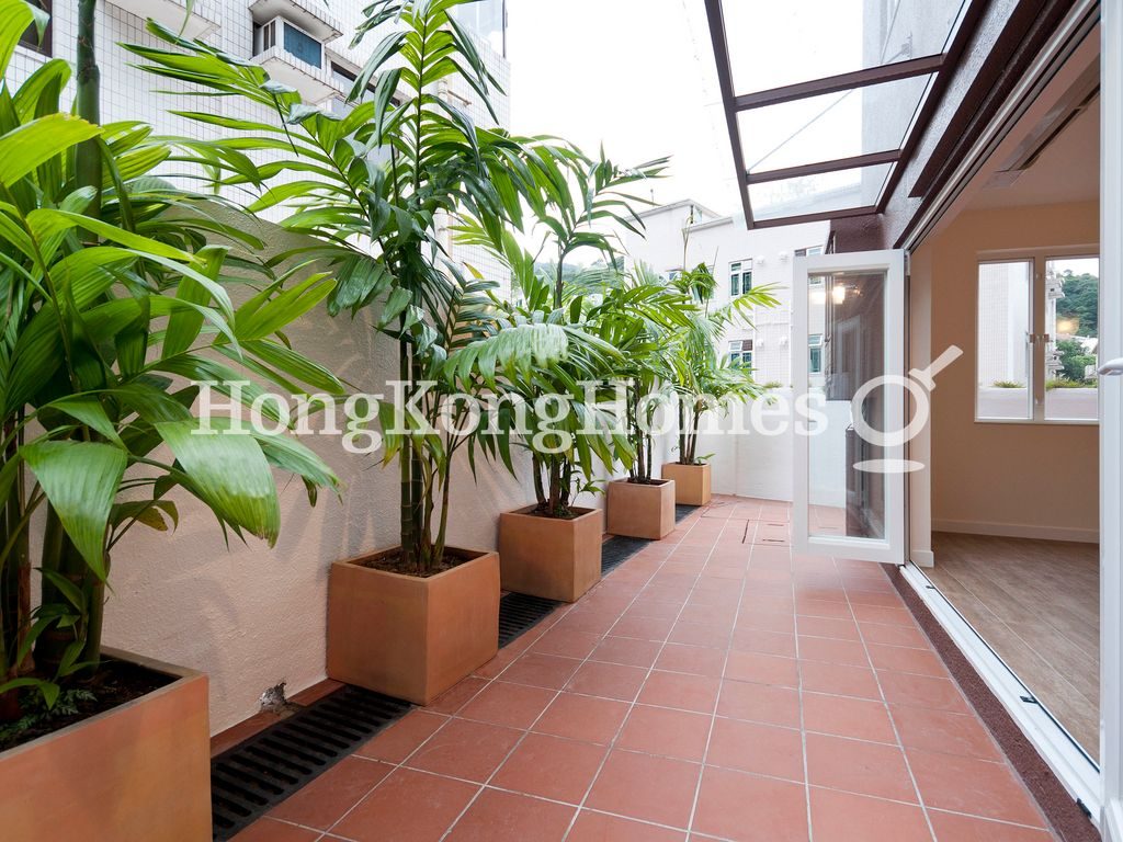 Terrace off Living Area — Mok Tse Che, Sai Kung